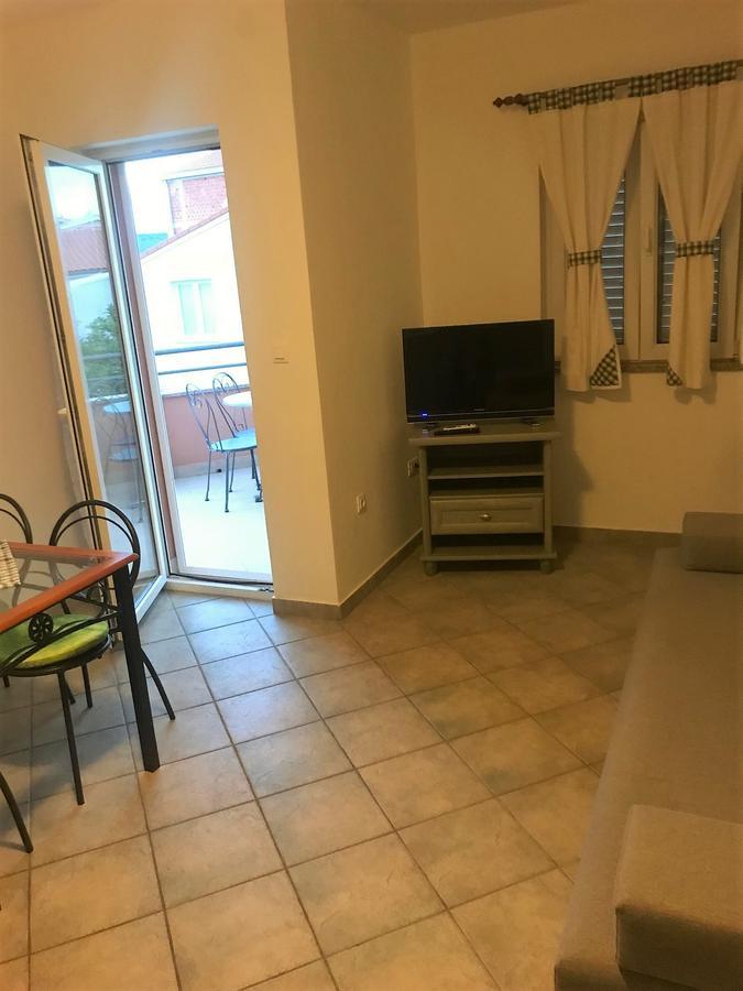Apartments Juran Sukošan Esterno foto