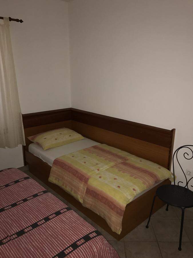 Apartments Juran Sukošan Esterno foto
